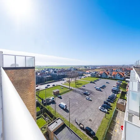 Rooftop Flat By The Seafront With Sea View, Cleaning Included * Middelkerke