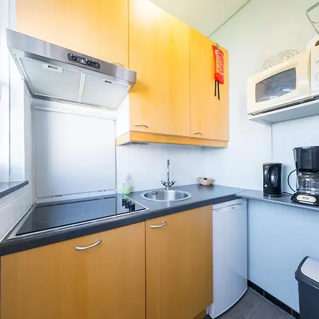 Rooftop Flat By The Seafront With Sea View, Cleaning Included Апартаменты
